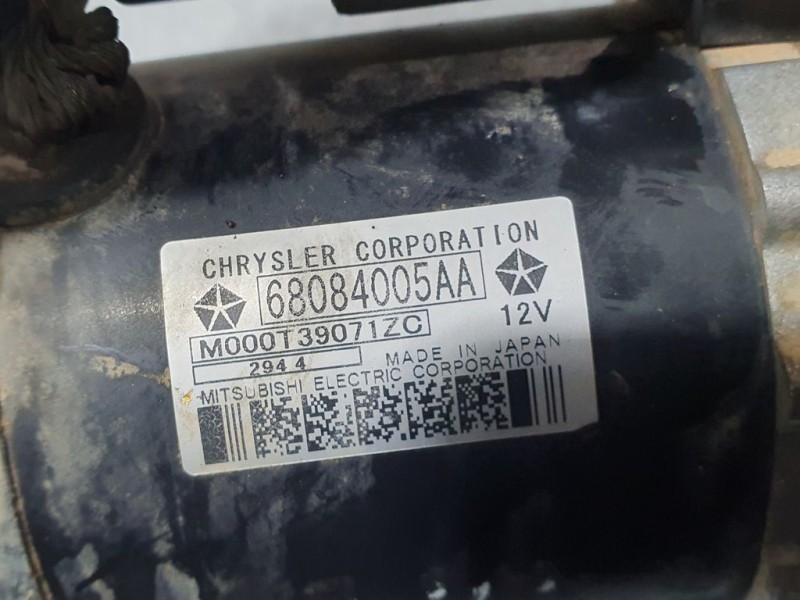 Recambio de motor arranque para jeep cherokee kl longitude referencia OEM IAM 68084005AA M000T39071ZC MITSUBISHI