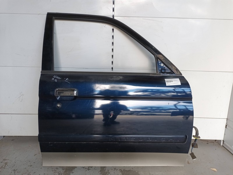 Recambio de puerta delantera derecha para mitsubishi montero sport (k90) gls referencia OEM IAM MR981908  