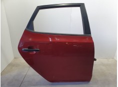 PUERTA TRASERA DERECHA 770042L010 TOCADA