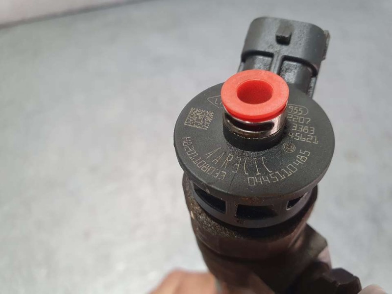 Recambio de inyector para nissan navara pick-up (d40m) double cab le 4x4 referencia OEM IAM H8201108033 0445110485 BOSCH