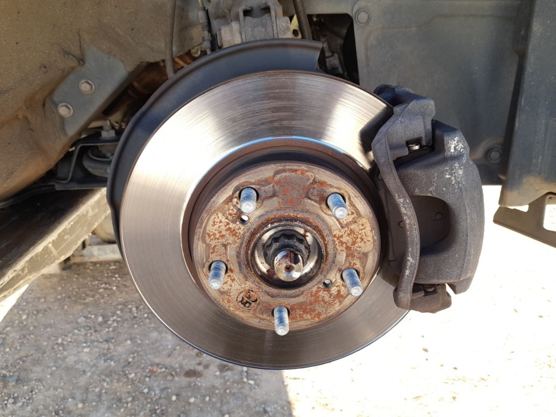 Recambio de mangueta delantera derecha para toyota auris (_e18_) 1.4 d-4d (nde180_) referencia OEM IAM 4321105090  