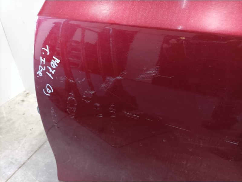 Recambio de puerta trasera izquierda para hyundai i30 comfort referencia OEM IAM 770032L010  ROZADA