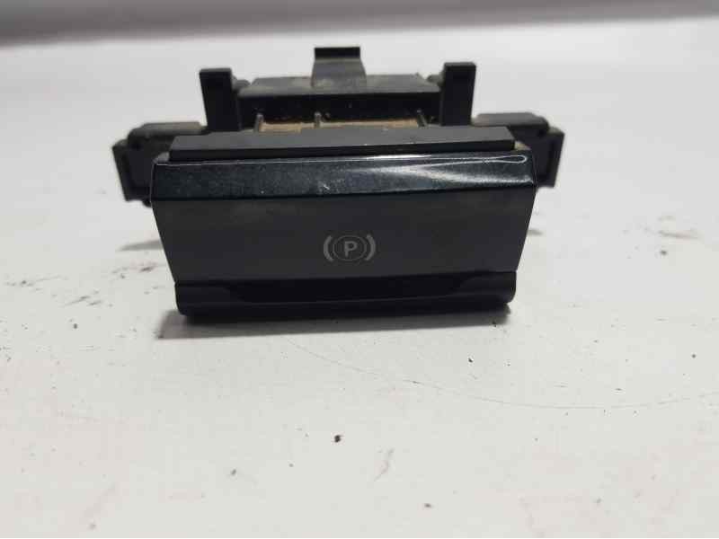 Recambio de boton freno mano electrico para citroën c4 picasso attraction referencia OEM IAM 98014489ZD00 032142501 