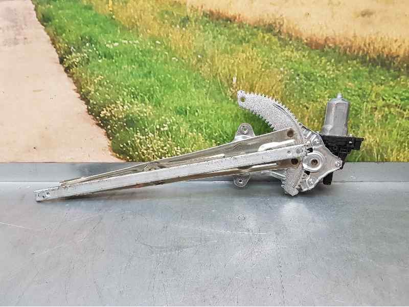 Recambio de elevalunas delantero derecho para subaru justy j13 classic referencia OEM IAM  2 PINS ELECTRICO