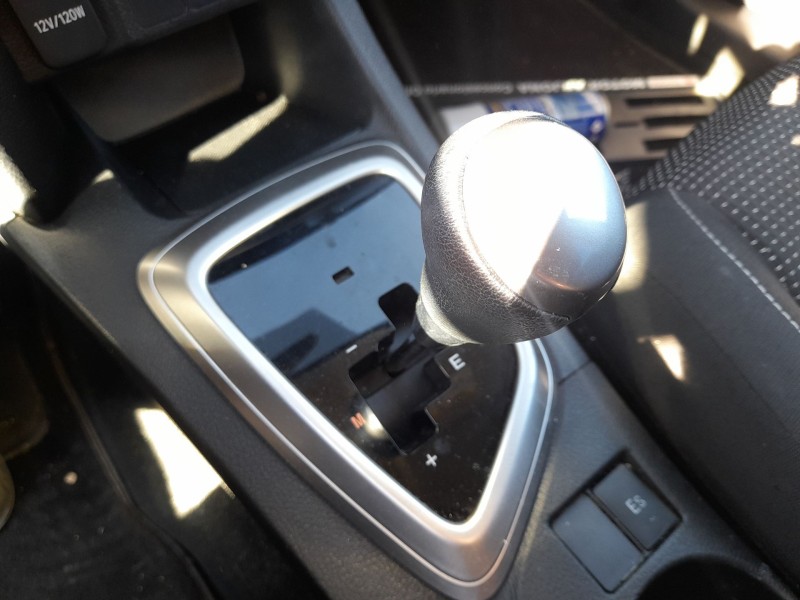 Recambio de palanca cambio para toyota auris (_e18_) 1.4 d-4d (nde180_) referencia OEM IAM 3356012550  