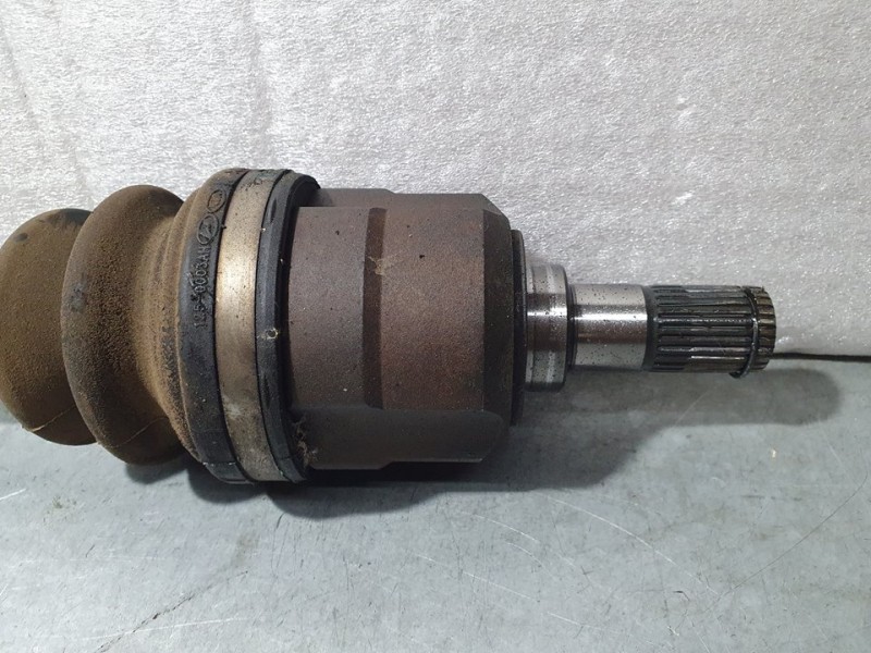 Recambio de transmision delantera derecha para hyundai i30 comfort referencia OEM IAM SIN REF  