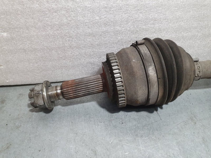 Recambio de transmision delantera derecha para hyundai i30 comfort referencia OEM IAM SIN REF  