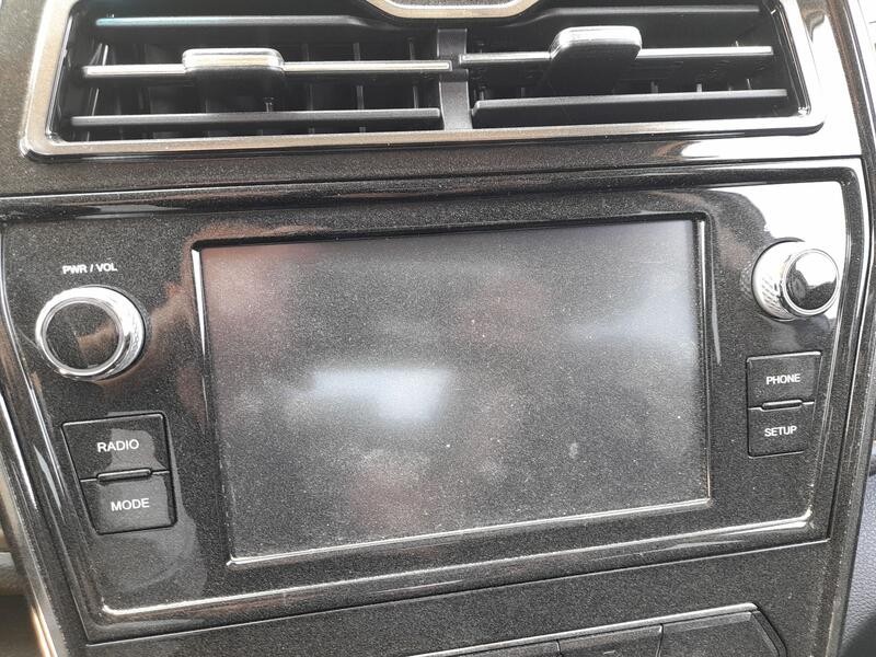 Recambio de sistema navegacion gps para ssangyong tivoli 1.2 referencia OEM IAM 8914035210  