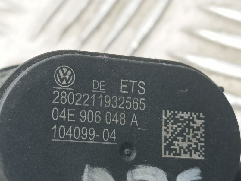 Recambio de modulo electronico para seat ateca (kh7) 1.5 16v tsi act referencia OEM IAM 04E906048A 10409904 