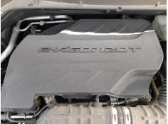 Recambio de tapa motor para ssangyong tivoli 1.2 referencia OEM IAM 1760100014  