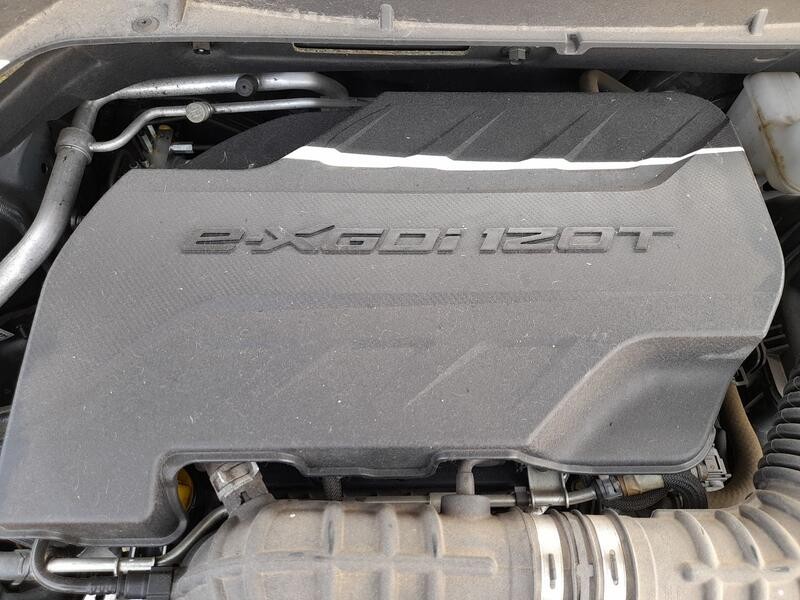 Recambio de tapa motor para ssangyong tivoli 1.2 referencia OEM IAM 1760100014  