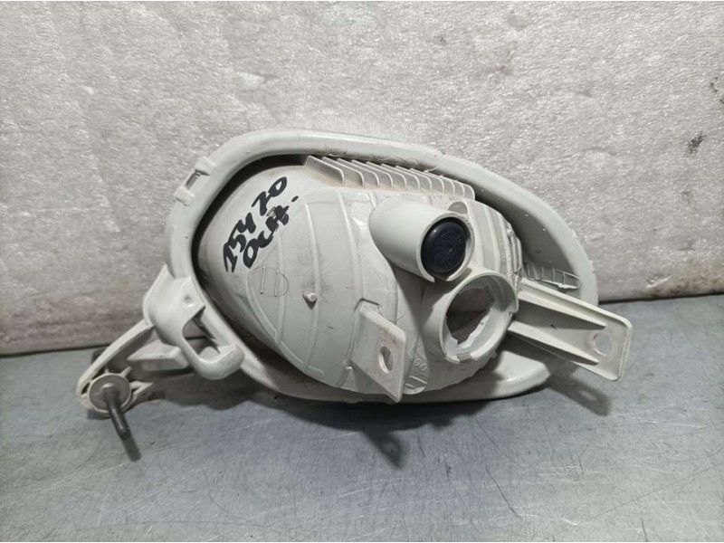 Recambio de faro antiniebla derecho para kia cee´d concept referencia OEM IAM 92202A2R  