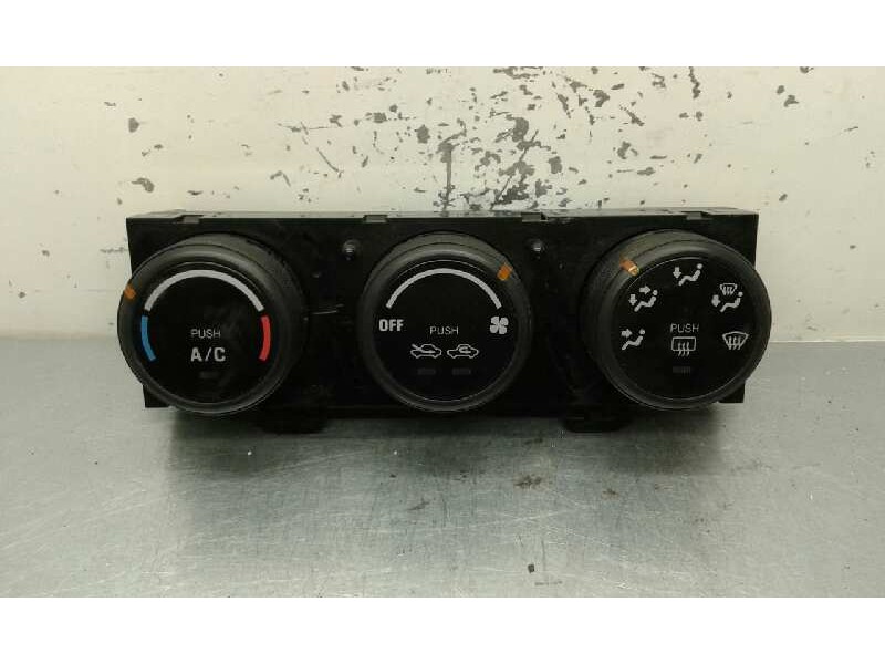 Recambio de mando climatizador para suzuki grand vitara 3 puertas sq (gt) 2.0 td básico referencia OEM IAM 7440054J02 5037223523