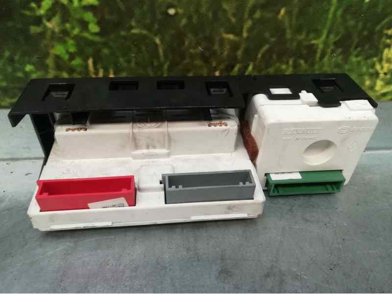 Recambio de mando multifuncion para renault scenic rx4 (ja0) 1.9 dci privilege referencia OEM IAM P8200142416 216673801 SAGEM