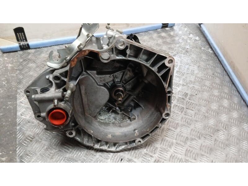 Recambio de caja cambios para ford ka (ccu) titanium referencia OEM IAM RMDS517002DA 3510717 5VELOCIDADES