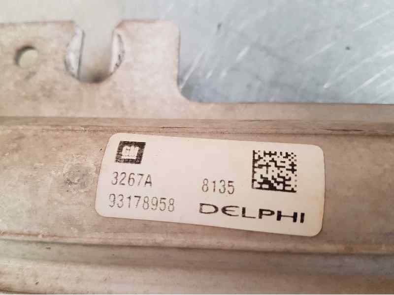 Recambio de condensador / radiador aire acondicionado para opel astra gtc cosmo referencia OEM IAM 93178958 3267A DELPHI