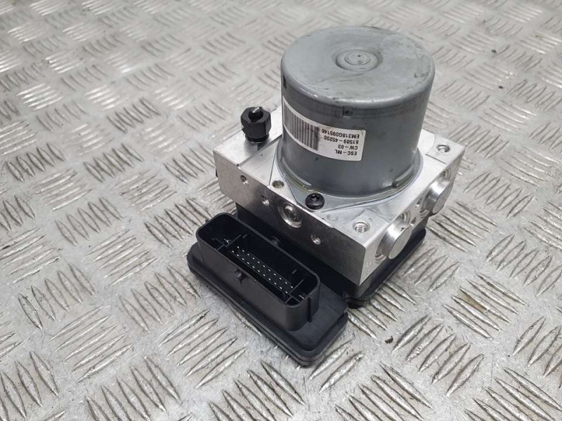Recambio de abs para hyundai i20 essence referencia OEM IAM 58920C8280 C858924550 MOBIS