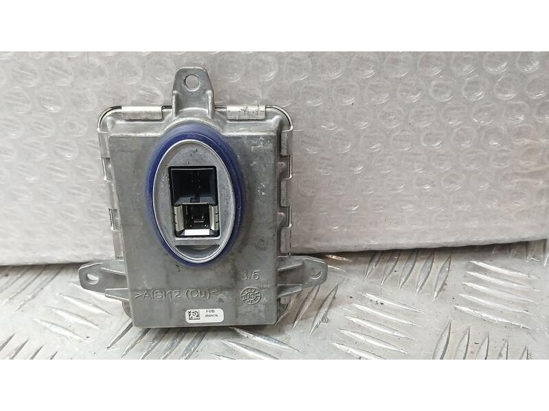 Recambio de centralita faro para bmw serie 3 lim. (f30) 320 d referencia OEM IAM 7296090 AL 130732931700