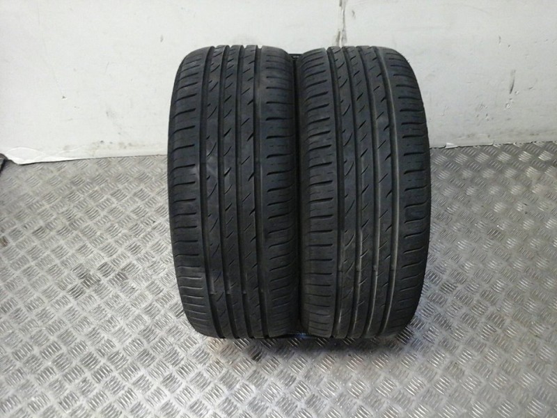 Recambio de neumatico pareja para neumaticos reutilizados - referencia OEM IAM 205501586V 205/50/15/86V NEXEN