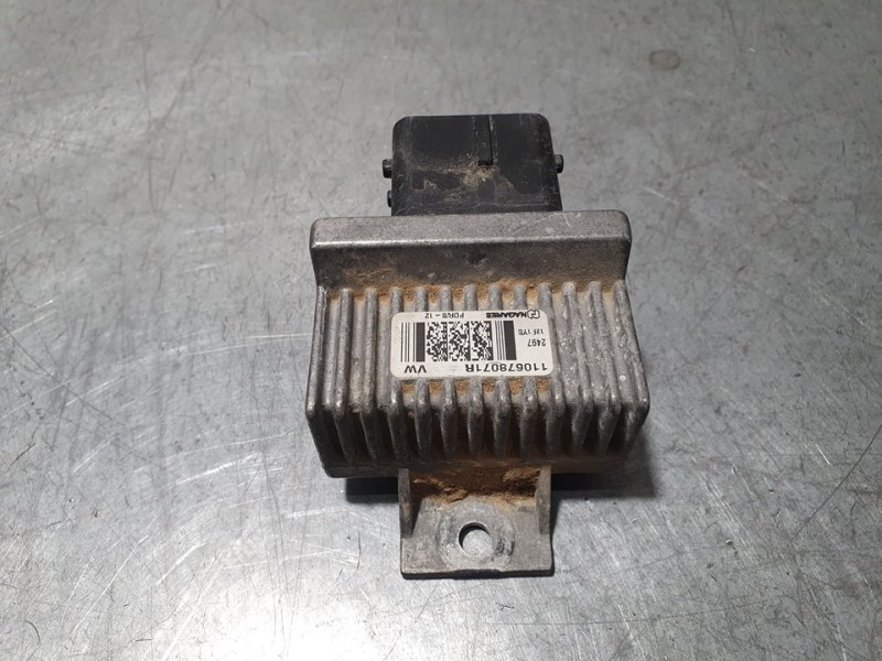 Recambio de rele para renault kangoo profesional referencia OEM IAM 110678071R  
