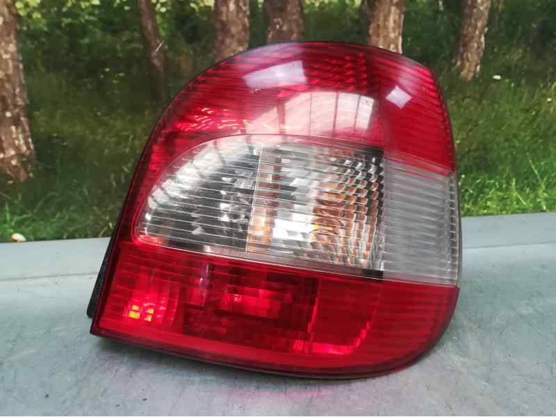 Recambio de piloto trasero derecho para renault scenic rx4 (ja0) 1.9 dci privilege referencia OEM IAM 7700430966 23410206 VALEO