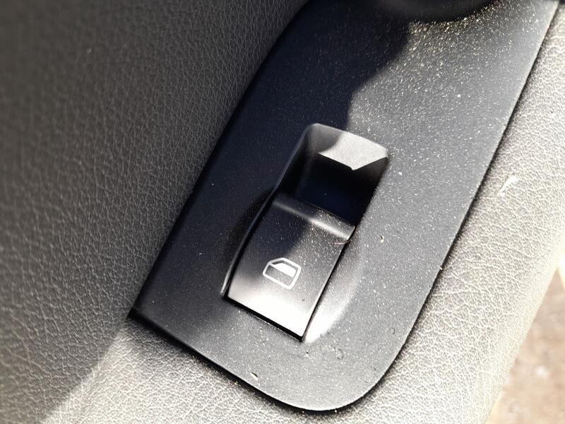 Recambio de mando elevalunas trasero izquierdo para seat exeo (3r2) 2.0 tdi referencia OEM IAM 8E0959855A5PR  