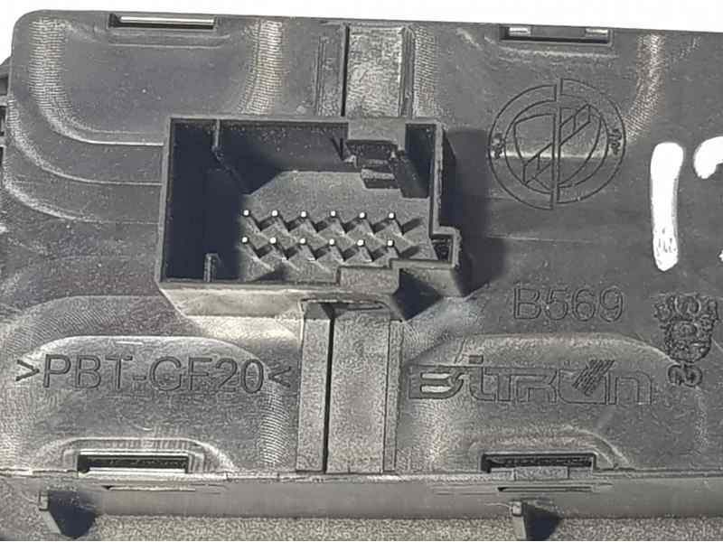 Recambio de mando luces para alfa romeo mito (145) junior referencia OEM IAM B569  SALPICADERO BITRON