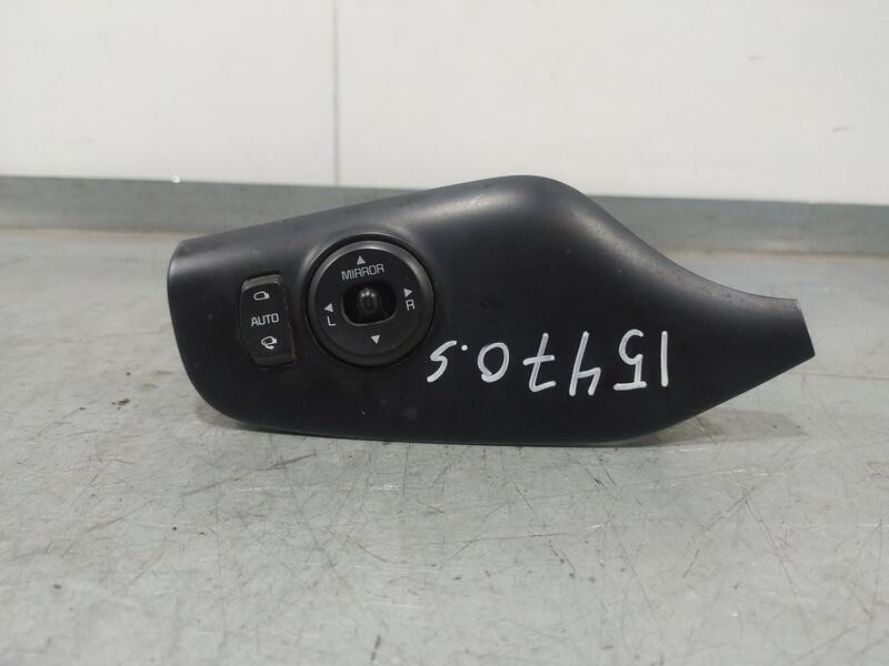 Recambio de mando retrovisor para kia cee´d concept referencia OEM IAM 49D4811000  