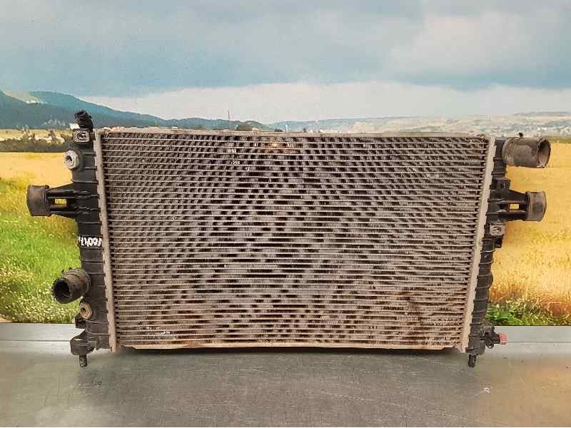 Recambio de radiador agua para opel astra gtc cosmo referencia OEM IAM 13145210 1917B DELPHI