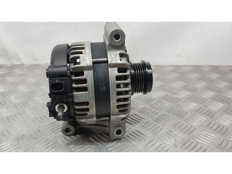 Recambio de alternador para opel astra k lim. 5türig dynamic star/stop referencia OEM IAM 13513070 BOSCH 0126312102