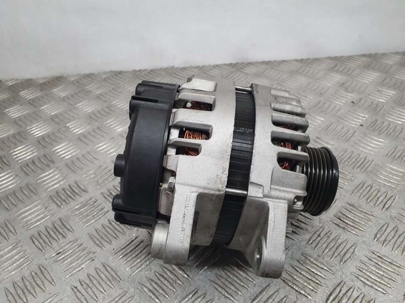 Recambio de alternador para hyundai i20 essence referencia OEM IAM SIN REF  