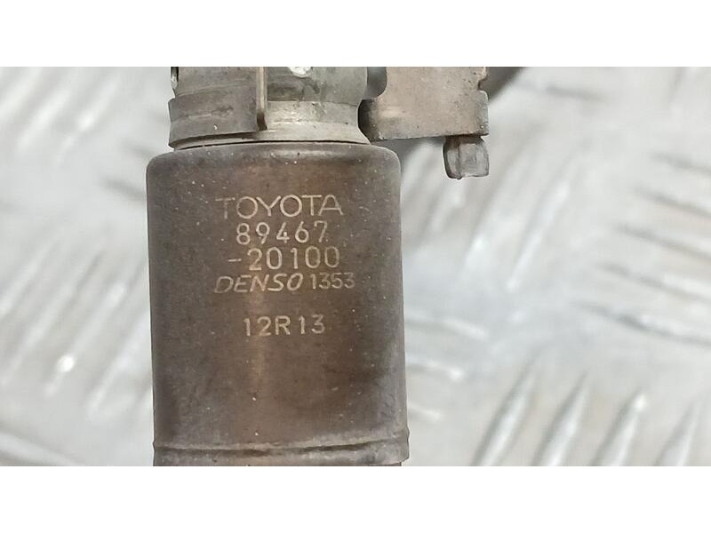 Recambio de sonda lambda para toyota avensis (t27) advance referencia OEM IAM 8946720100 DENSO 