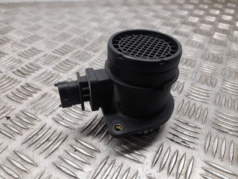 Recambio de caudalimetro para fiat bravo (198) 1.9 16v emotion multijet referencia OEM IAM F00C2G7023  