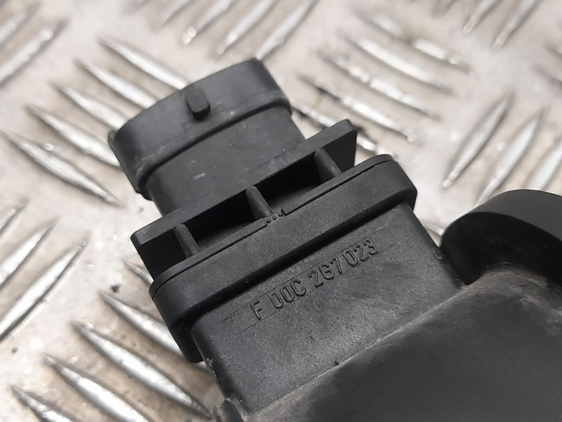 Recambio de caudalimetro para fiat bravo (198) 1.9 16v emotion multijet referencia OEM IAM F00C2G7023  