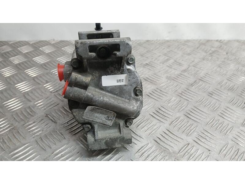 Recambio de compresor aire acondicionado para ford ka (ccu) titanium referencia OEM IAM 517469310 DENSO SCSC06 4A7975600