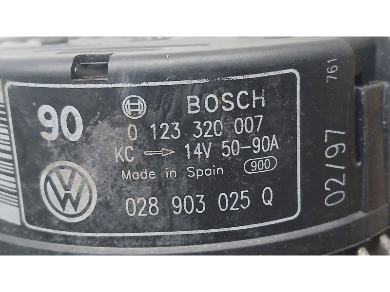 Recambio de alternador para seat ibiza ii (6k1) 1.4 i referencia OEM IAM 028903025Q BOSCH 0123320007