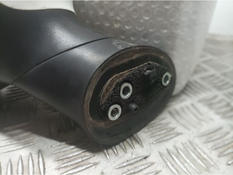 Recambio de retrovisor izquierdo para fiat punto (evo) (199) mylife referencia OEM IAM 735596878  ELECTRICO 3 PINS ROZADO SIN TA