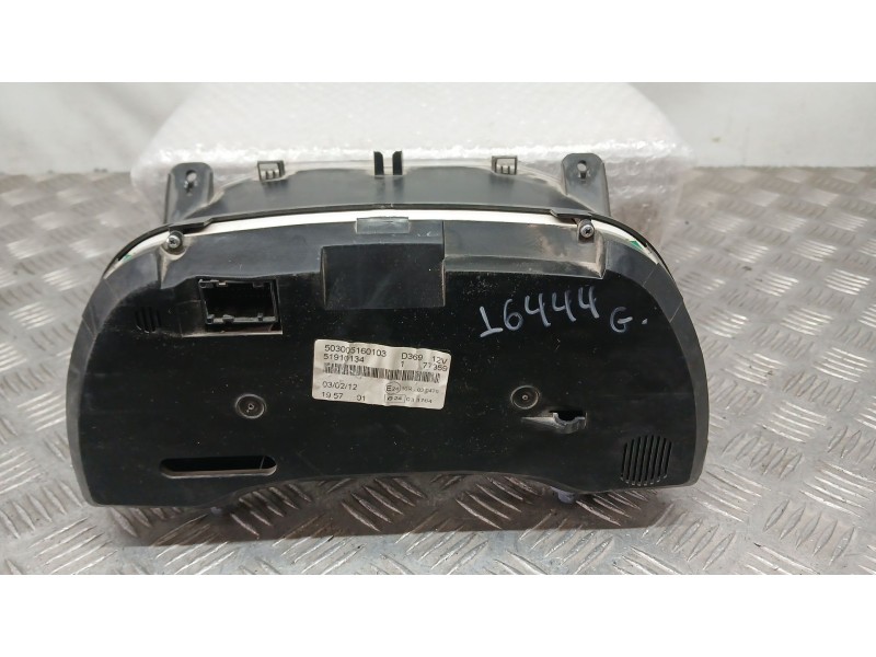 Recambio de cuadro instrumentos para fiat doblo autobús (263_) 1.3 d multijet (263axc1a) referencia OEM IAM 51910134  5030051601