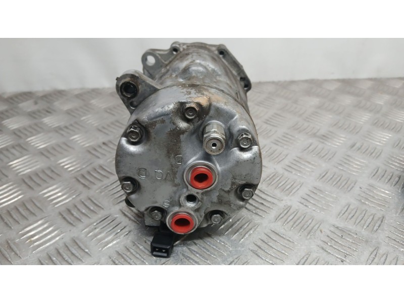 Recambio de compresor aire acondicionado para seat ibiza ii (6k1) 1.4 i referencia OEM IAM 1H0820803D 1100 SD7V16