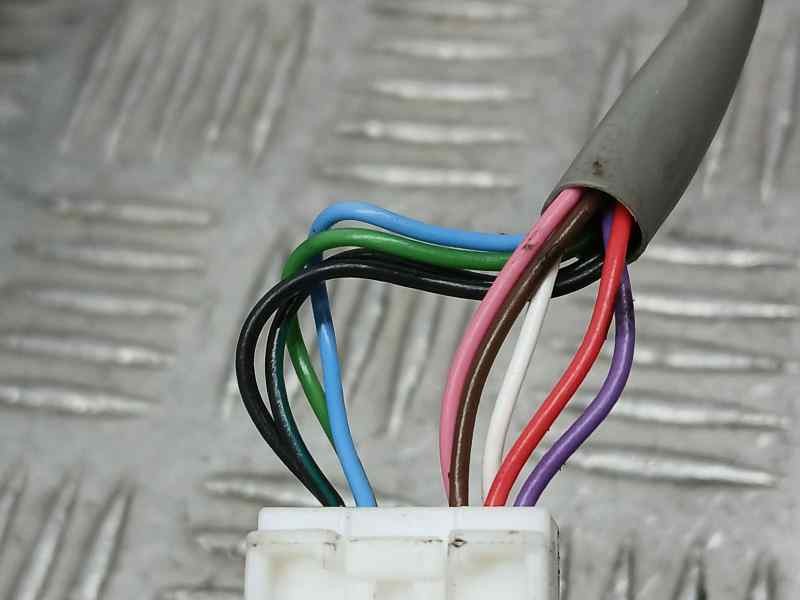 Recambio de retrovisor izquierdo para toyota rav4 hybrid 4x4 advance referencia OEM IAM 045428  ELECTRICO