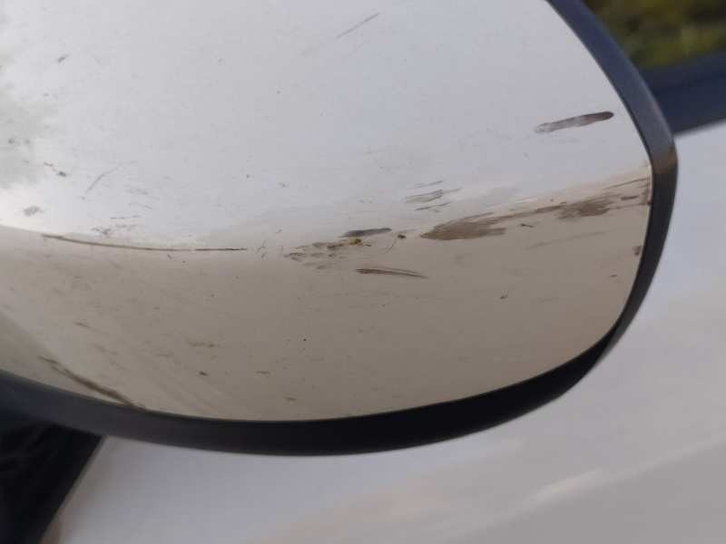 Recambio de retrovisor izquierdo para fiat punto (evo) (199) mylife referencia OEM IAM 735596878  ELECTRICO 3 PINS ROZADO SIN TA