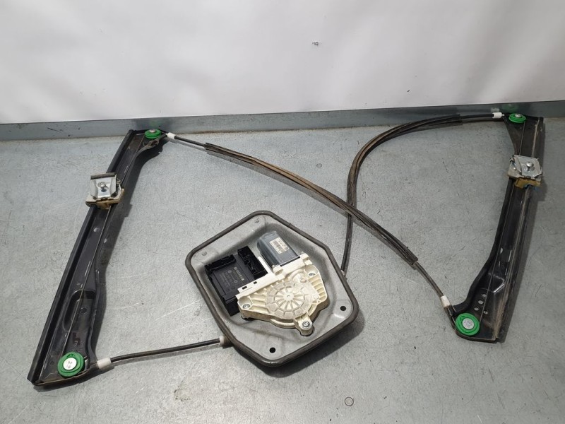 Recambio de elevalunas delantero izquierdo para volkswagen golf v berlina (1k1) trendline referencia OEM IAM   ELÉCTRICO