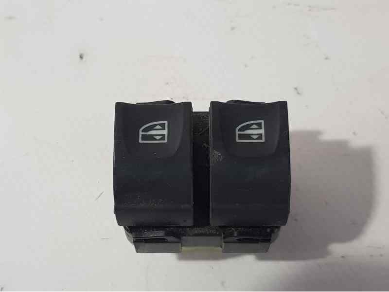 Recambio de mando elevalunas delantero izquierdo para renault clio iv expression referencia OEM IAM 254118044R 10023897 