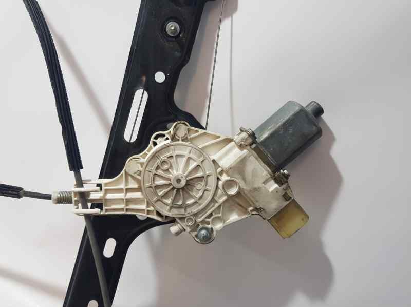 Recambio de elevalunas delantero derecho para bmw serie 1 berlina (e81/e87) 120d referencia OEM IAM   ELECTRICO 6 PINS