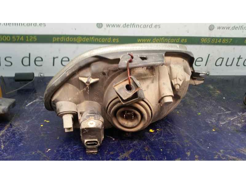 Recambio de faro izquierdo para renault clio ii fase i (b/cbo) 1.2 referencia OEM IAM   