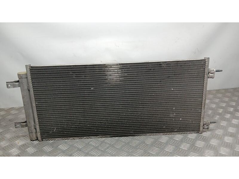 Recambio de condensador / radiador aire acondicionado para opel astra k lim. 5türig dynamic star/stop referencia OEM IAM 3901138