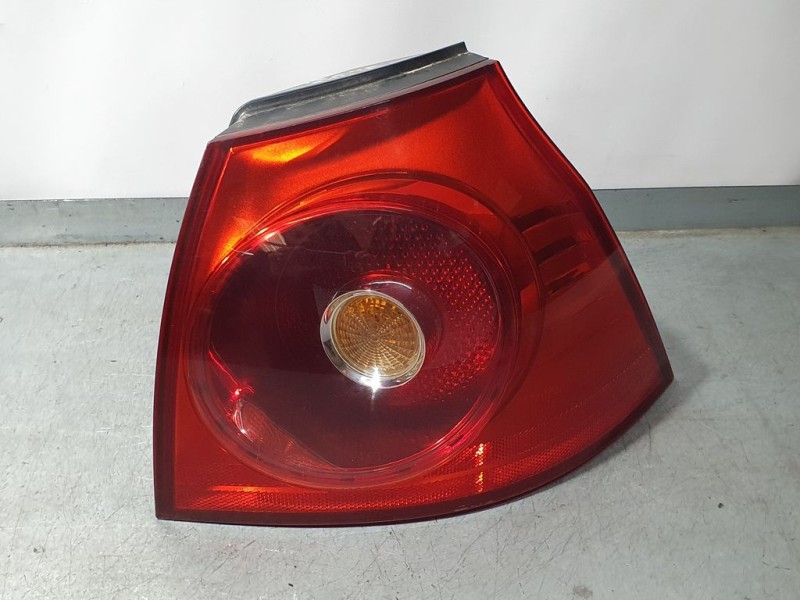 Recambio de piloto trasero derecho para volkswagen golf v berlina (1k1) trendline referencia OEM IAM   EXTERIOR