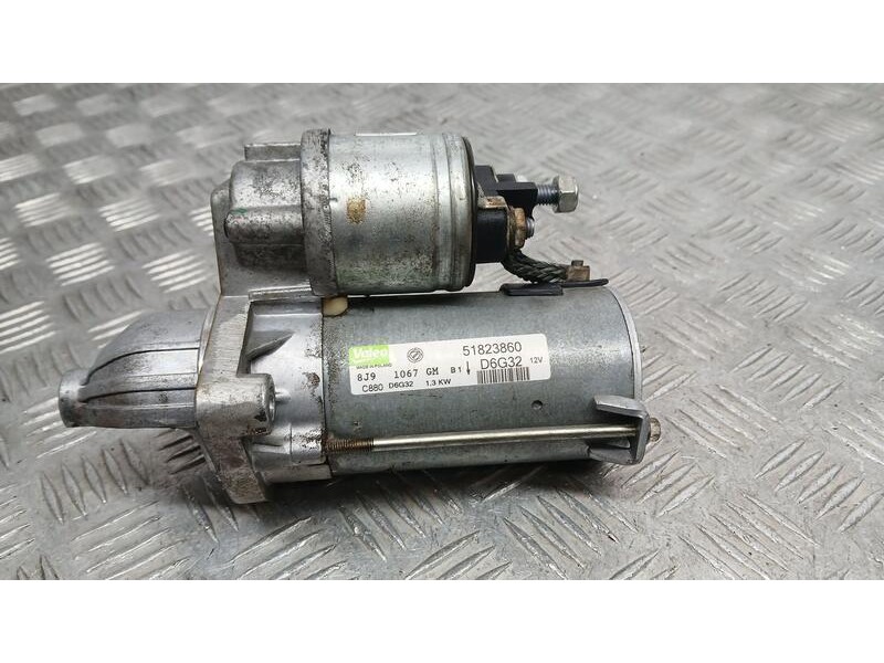 Recambio de motor arranque para ford ka (ccu) titanium referencia OEM IAM 51823860 VALEO D6G32