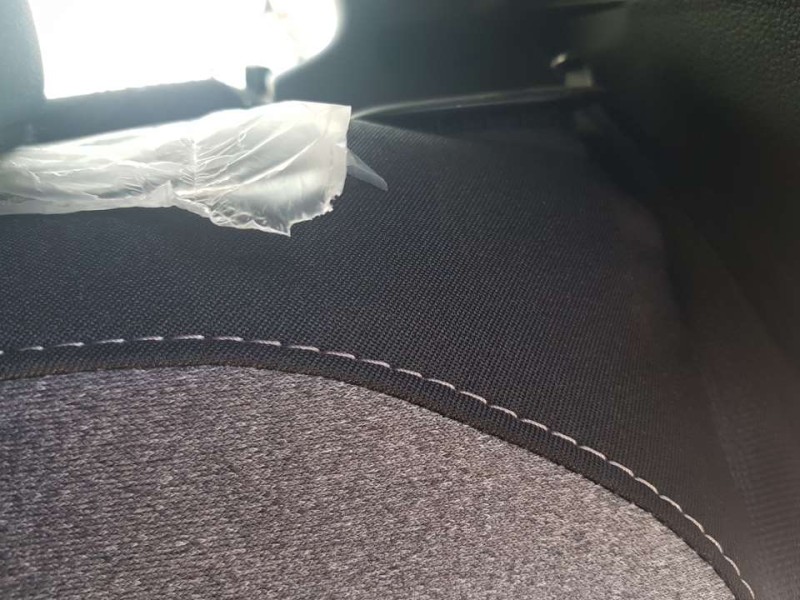 Recambio de asientos traseros para mitsubishi colt 100t motion referencia OEM IAM   TOCADO