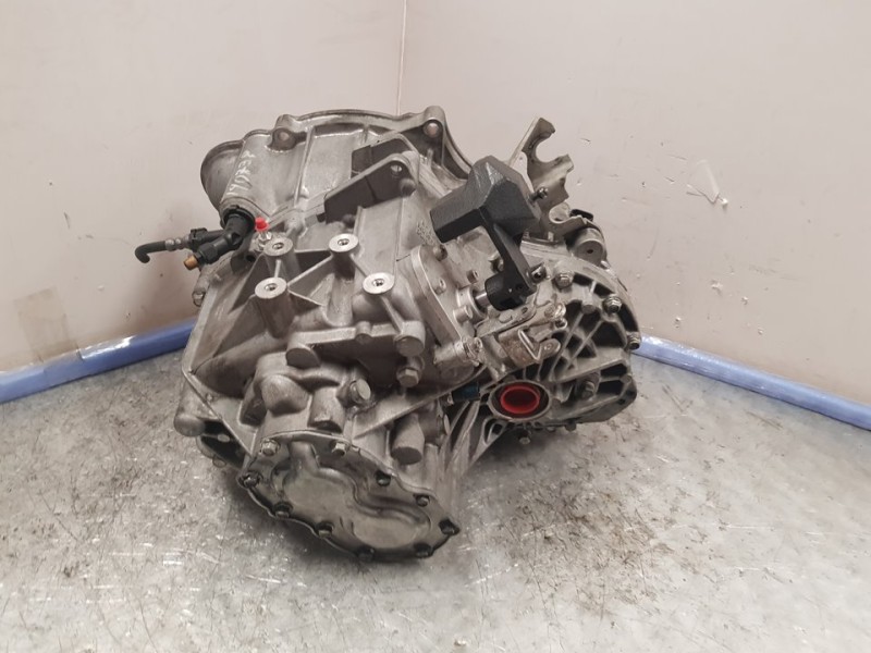 Recambio de caja cambios para chevrolet cruze lt referencia OEM IAM BR012598 BSW3261 5VELOCIDADES